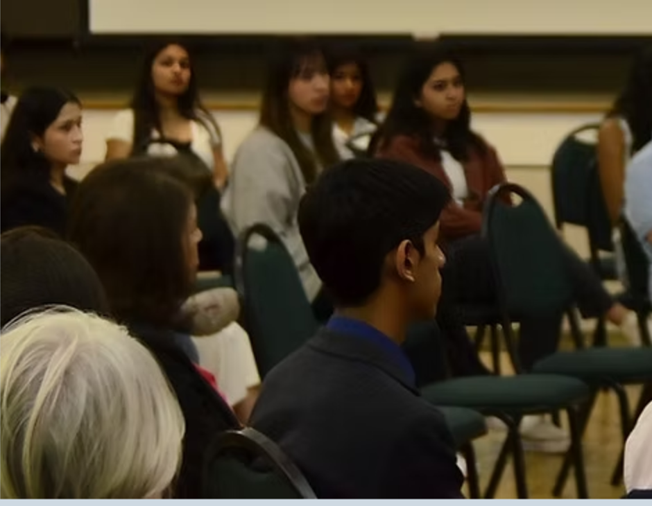 Fellows at a Los Altos Institution event